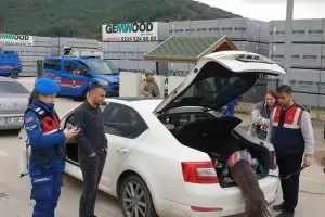 Анкара е задържала над 3600 души само за ден