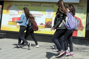 3 години след като се отказа от тестовете по природни