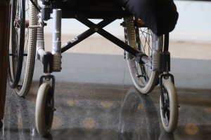 Новата уж по хуманна схема на подпомагане на хората с тежки увреждания показа