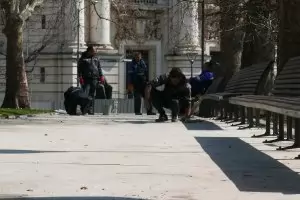 Фандъкова не прие ремонта на градинката при СУ