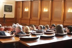 ГЕРБ замрази идеята отсъстващите
депутати да остават без заплати