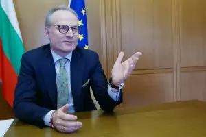 Проверките срещу Лозан Панов останаха с една по-малко
