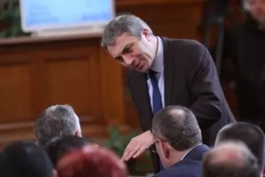 ДПС и ГЕРБ се скараха дали има фашизъм в България