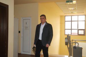 Още на първото заседание на съда след като основният свидетел