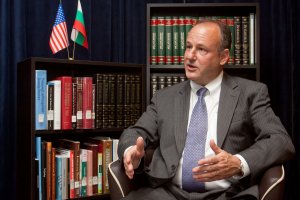 Бих искал да поздравя всички български кандидат студенти които получиха потвърждение