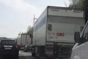 Само за ден 25 шофьори са хванати с алкохол, а 15 - с дрога