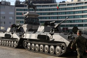 Бизнесът и Министерството на отбраната са на път да се скарат заради