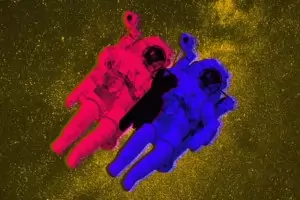  Космосът влияе временно на хората
