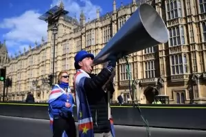 Отлагат Брекзит до 31 октомври