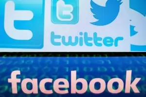 Русия заплаши със спиране Twitter и Facebook