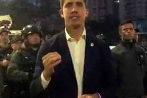  Опозицията във Венецуела 
             обяви началото на преврат