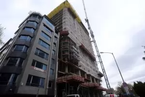 Съдът попиля ДНСК за спрения строеж на небостъргача "Златен век"