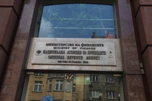 Националната агенция за приходите отказва да изпълни решение на Върховния