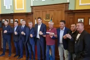 Клубовете в Пловдив искат от държавата градски стадион