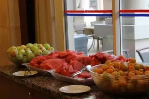 Турските курорти се оплакаха, че туристите разхищават храна