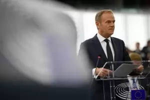 Туск призова целият ЕС да участва във възстановяването на "Нотр Дам"