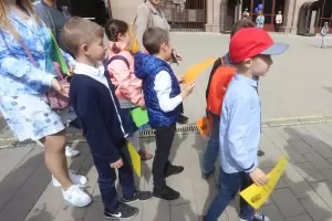МОН задължи училищата да си ходят на гости