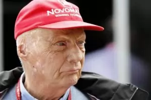 Легендата на Формула 1 Ники Лауда почина на 70 години