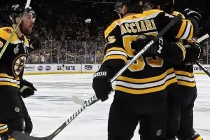  "Бостън" поведе във финала на НХЛ