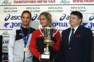 Ламтеж за повече пари и оферта от Франция отказаха сестри Стоеви от България