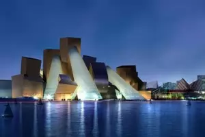 Абу Даби очаква музея "Гугенхайм" въпреки острата критика