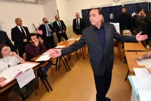 Берлускони ще е най-възрастният евродепутат