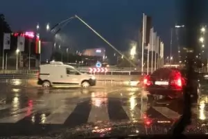 Кръстовище над новия варненски булевард пропадна