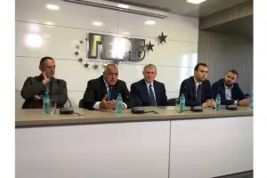 И "Гергьовден" се присъедини към ГЕРБ и СДС 