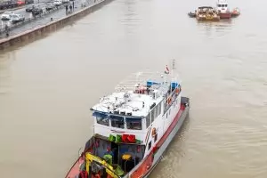 Десетки туристи потънаха в Дунав при Будапеща