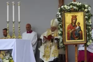 Хиляди на тържествената папска литургия в центъра на София