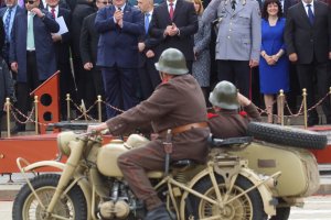 По лошо от липсата на национално самочувствие в областта на отбраната