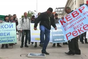 КЕВР пак ще търси спекула при борсовия ток