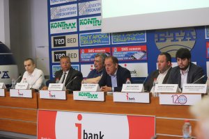 Три месеца преди 16 август датата на която според Министерството