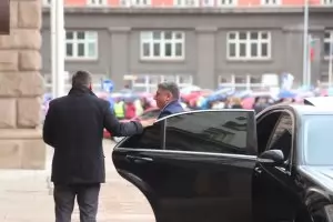 Скандал с колата на НСО, обслужваща Данаил Кирилов