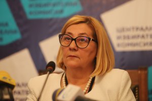 Г жо Цанева изборният протокол се превърна в ябълката на