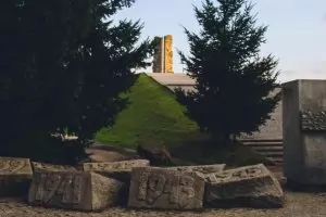 Полша се скара с Израел заради имоти