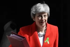 Мей обмисля нов пакет от мерки за Брекзит