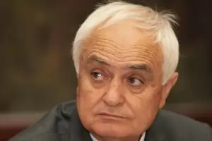 Атанас Запрянов: Не се стремим към договор за Ф-16 на всяка цена