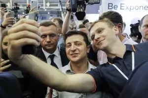 Украинци правят петиция за оставка на Зеленски