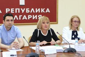 Фирмите за бързи кредити използват всевъзможни уловки скрити такси и