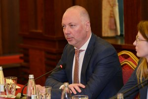 Възможни са затруднения с доставката на пресни и сезонни продукти от