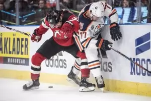 Умни шайби изместиха гумените в хокея на лед