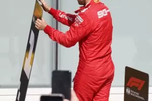 "Ферари" обжалва наказанието на Фетел