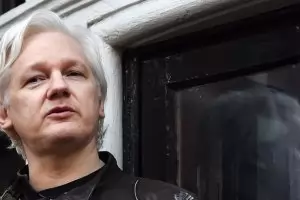 САЩ подадоха молба за екстрадиция на Джулиан Асандж