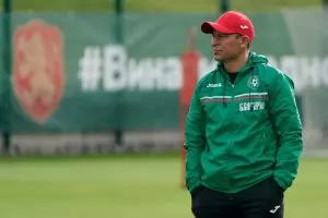 Балъков: Няма как някой да ми реди състава