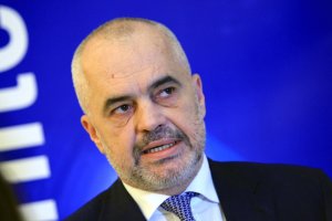 Албанският премиер Еди Рама заяви че България е блокирала процеса