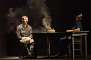 Посредством танца артисти от Гърция търсят щастието