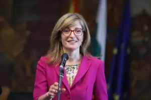 МВнР: И да не ви трябва, извадете си виза за САЩ