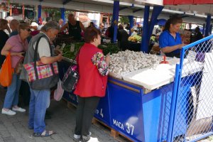 Заради масово нарушаване на карантинните мерки в София управляващите вземат все