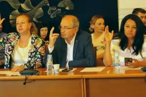 Партиите получиха отсрочка до края на 2020 г. за надвзетите субсидии